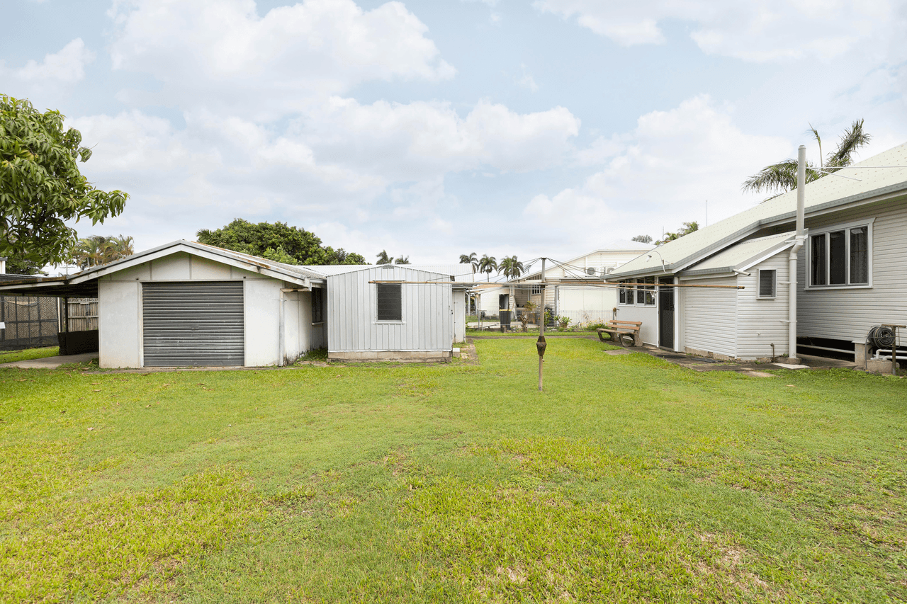 18 Chataway Street, WEST MACKAY, QLD 4740