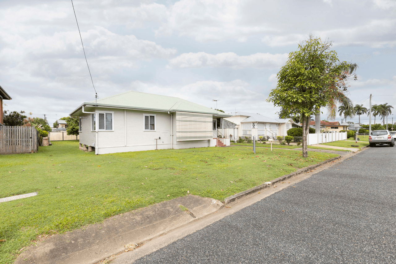 18 Chataway Street, WEST MACKAY, QLD 4740