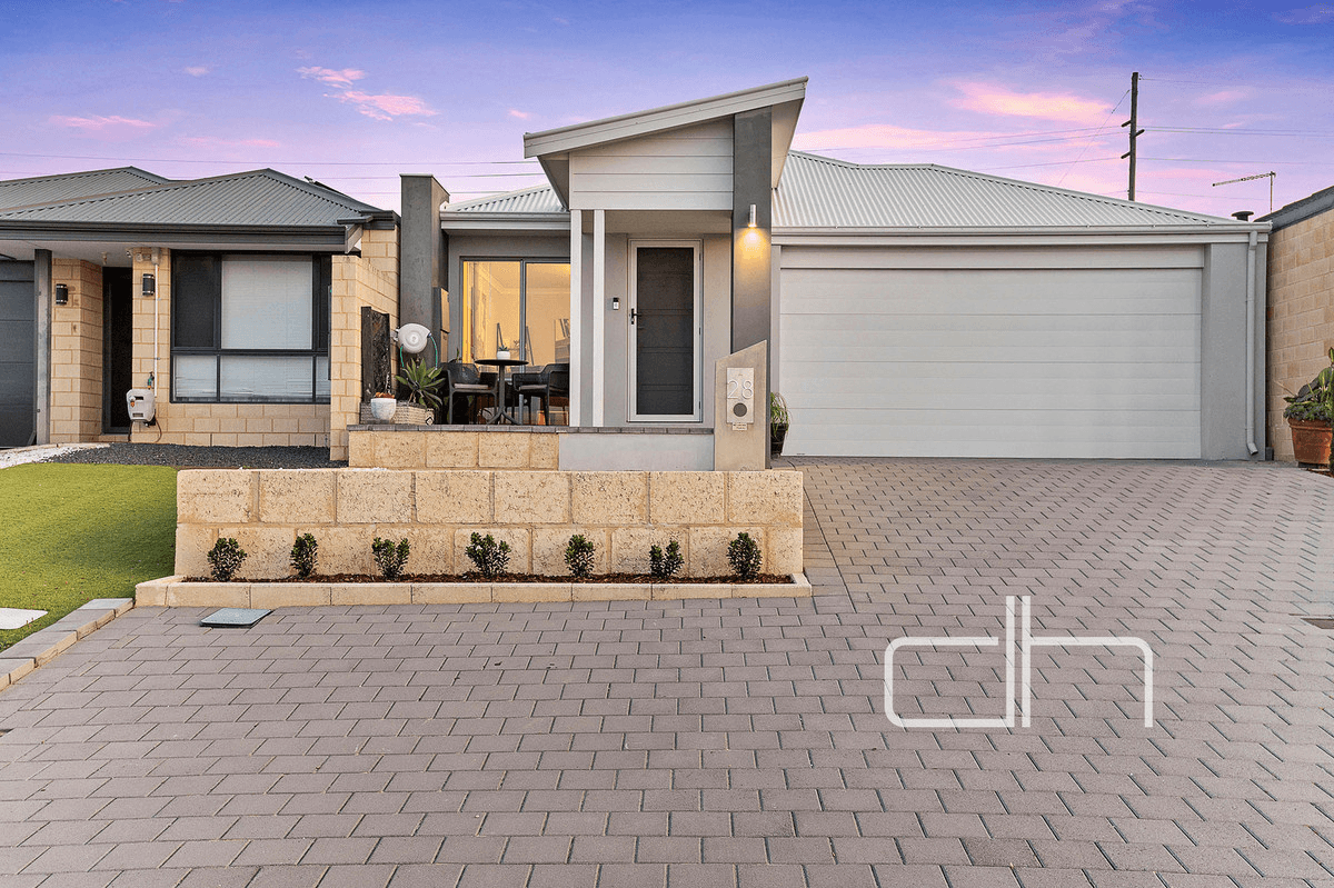 28 Harrogate Vista, Landsdale, WA 6065