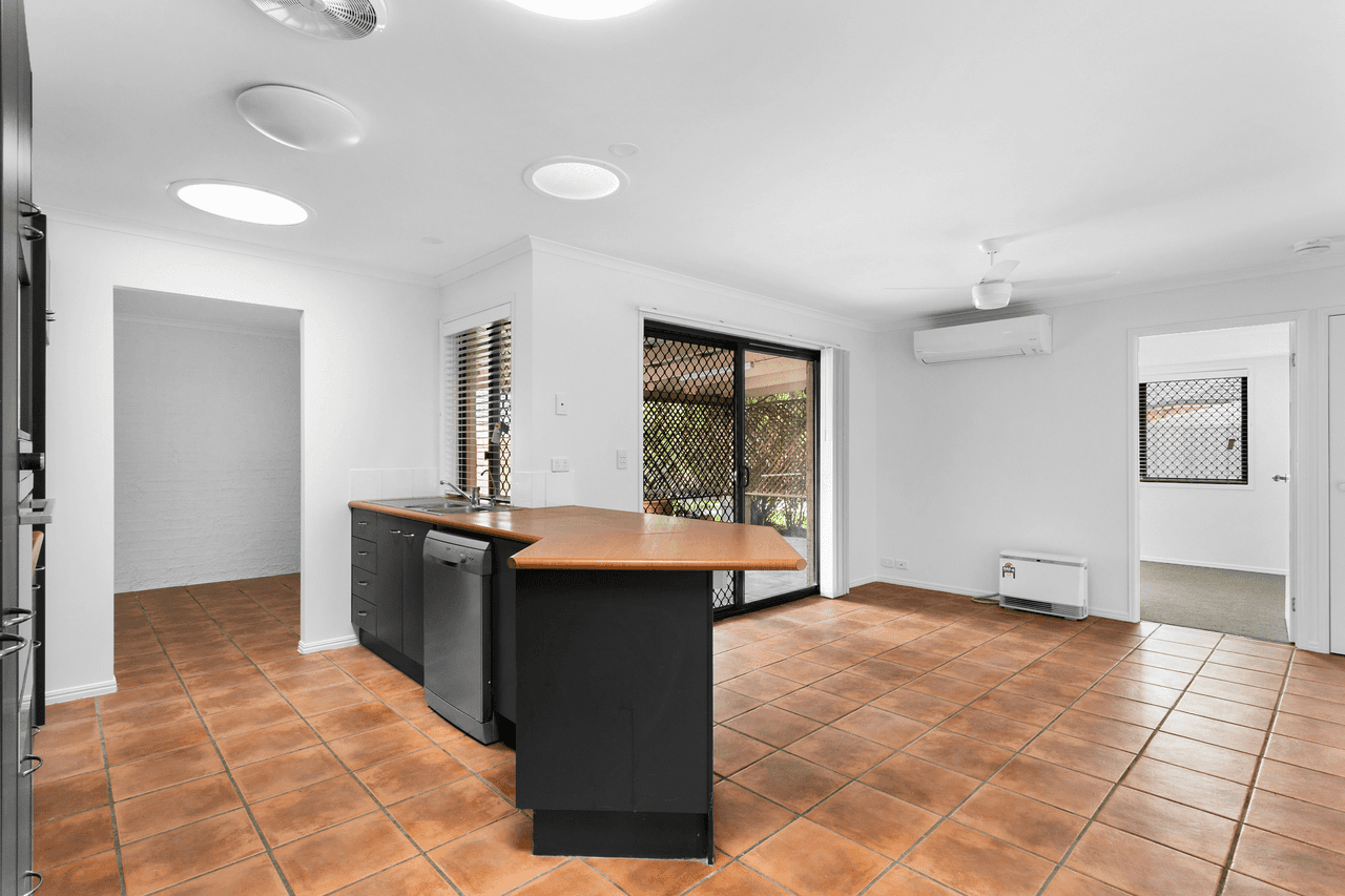 10 Ebony Court, BRAY PARK, QLD 4500