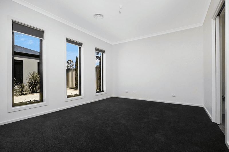 18a Heinz Street, WHITE HILLS, VIC 3550