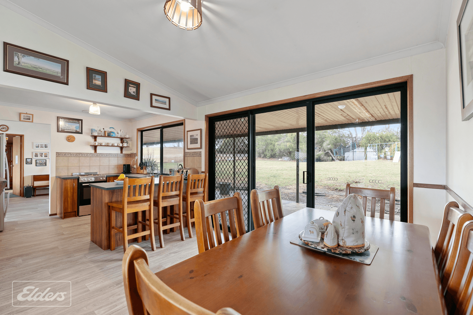 136 Through Road, Tooperang, SA 5255