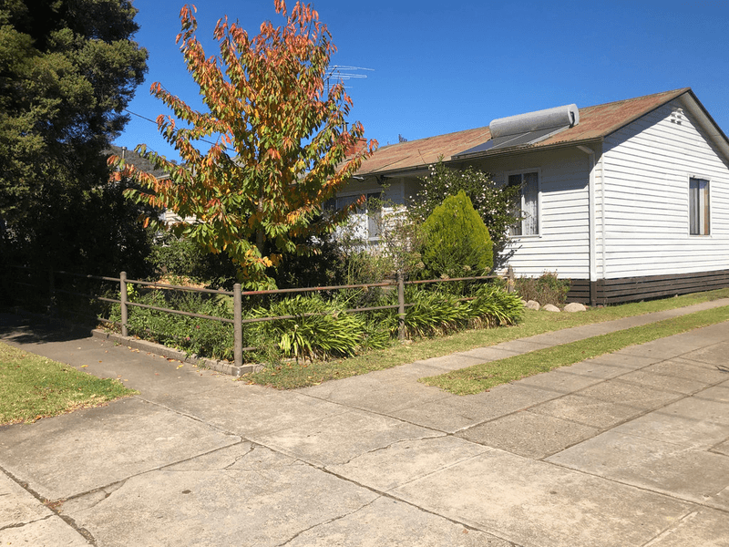 5 Swinburne Street, MYRTLEFORD, VIC 3737