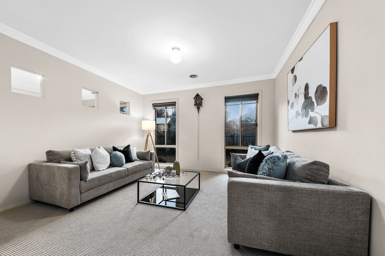 23 Kuranda Crescent, BERWICK, VIC 3806