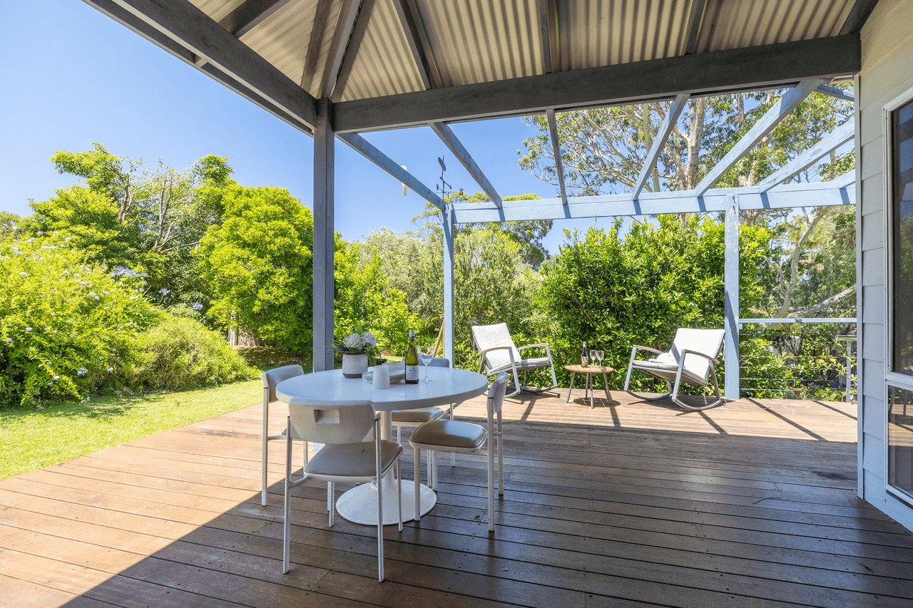 8 Murilla Avenue, BAWLEY POINT, NSW 2539