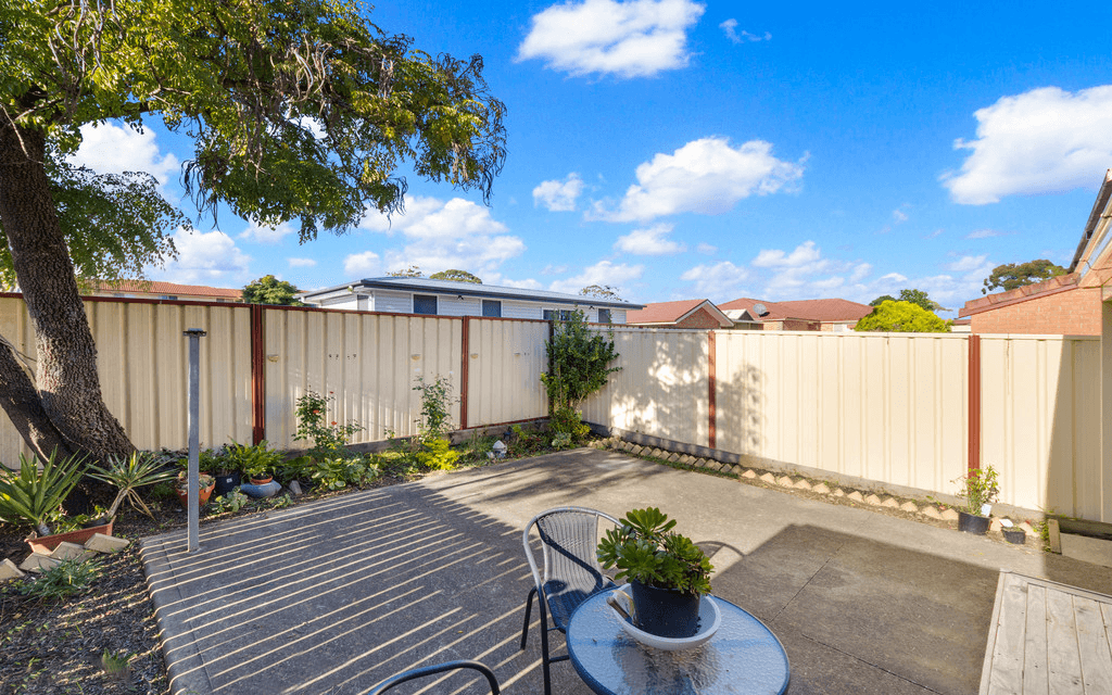 4/14 Bunbury Road, MACQUARIE FIELDS, NSW 2564