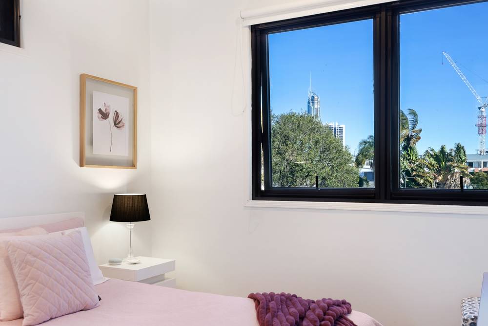 4/27 Burra Street, Surfers Paradise, QLD 4217