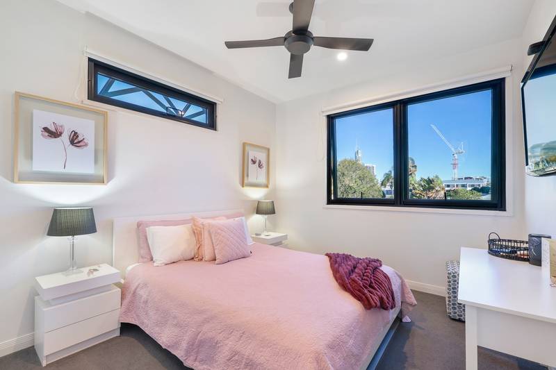 4/27 Burra Street, Surfers Paradise, QLD 4217