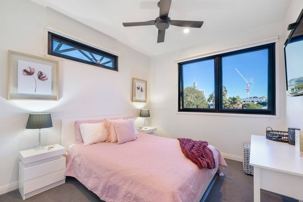 4/27 Burra Street, Surfers Paradise, QLD 4217