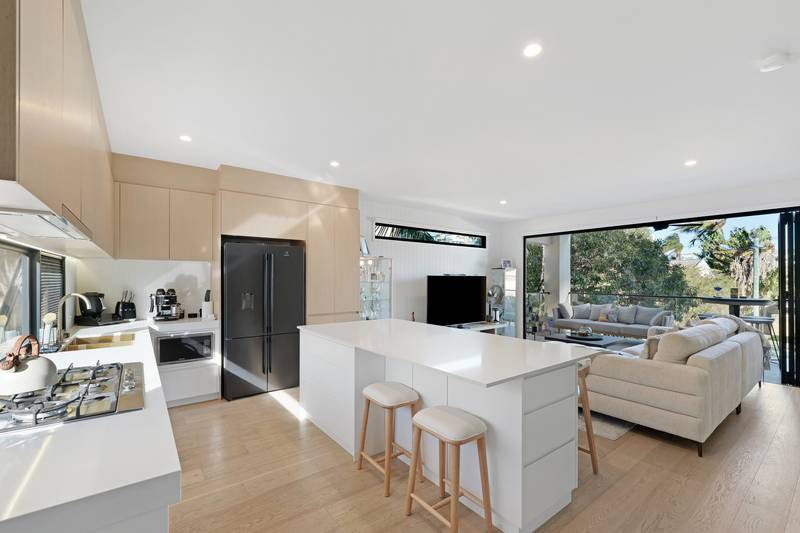 4/27 Burra Street, Surfers Paradise, QLD 4217