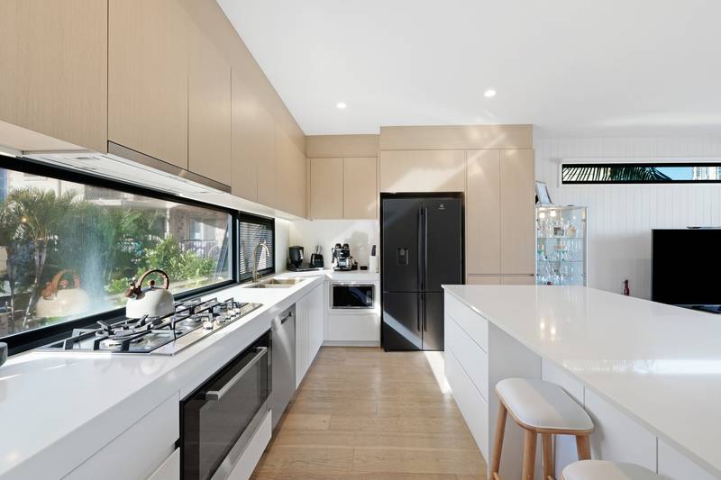 4/27 Burra Street, Surfers Paradise, QLD 4217