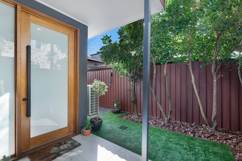 4/27 Burra Street, Surfers Paradise, QLD 4217