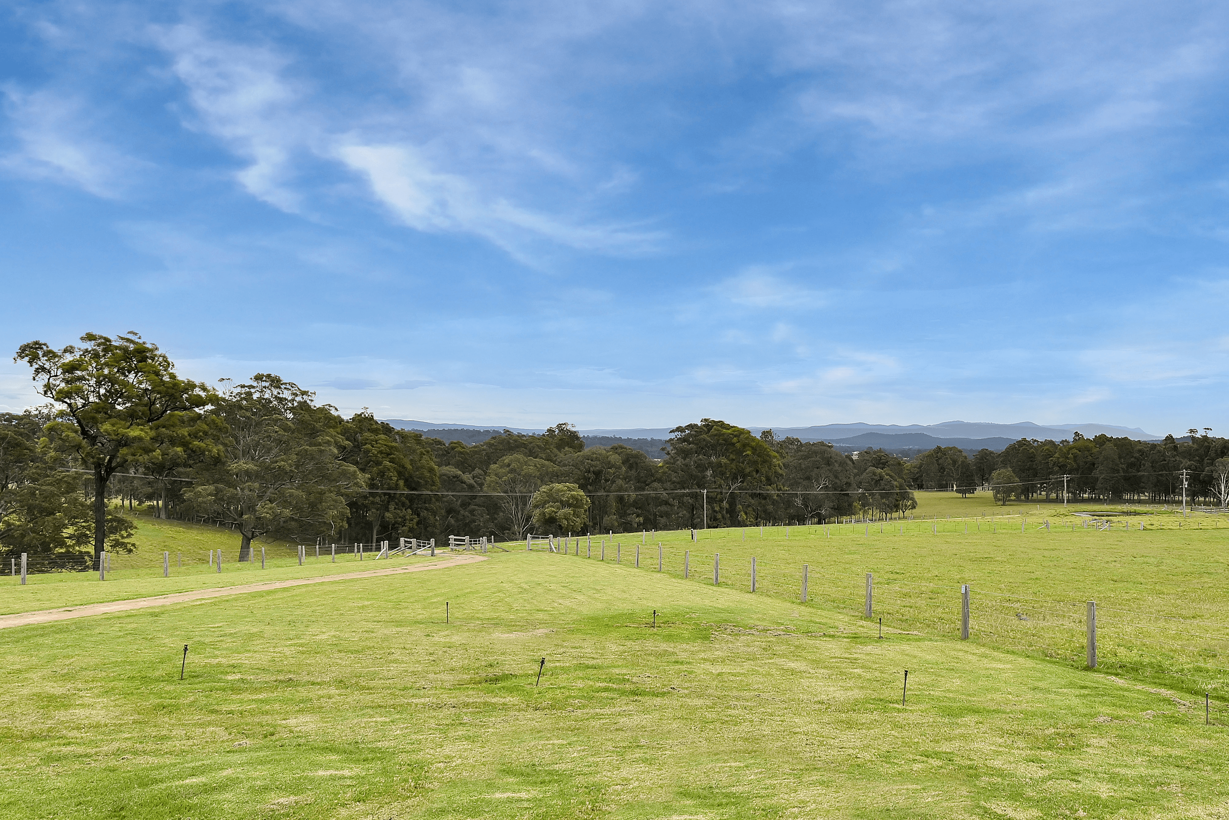 335 Mill Lane, Quorrobolong, NSW 2325