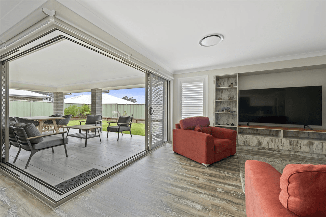 14 Amaroo Drive, NARRAWALLEE, NSW 2539