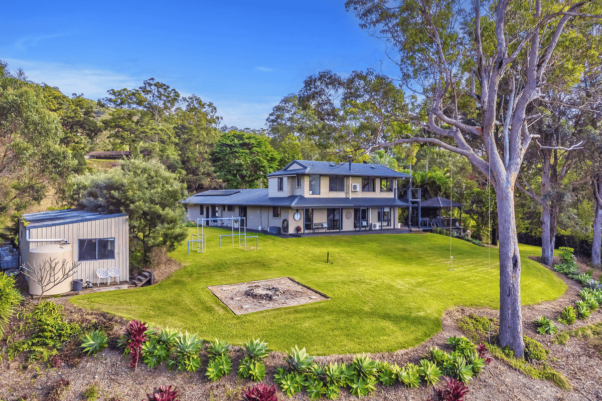 35 Arunta Drive, MOUNT NATHAN, QLD 4211