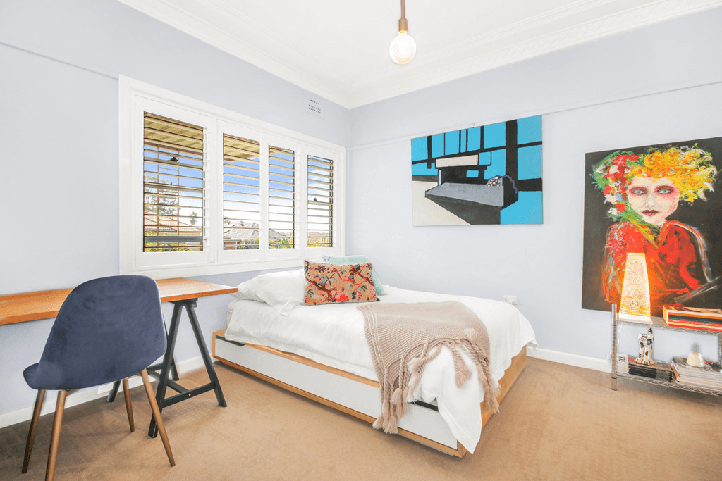 16 Craddock Street, WENTWORTHVILLE, NSW 2145