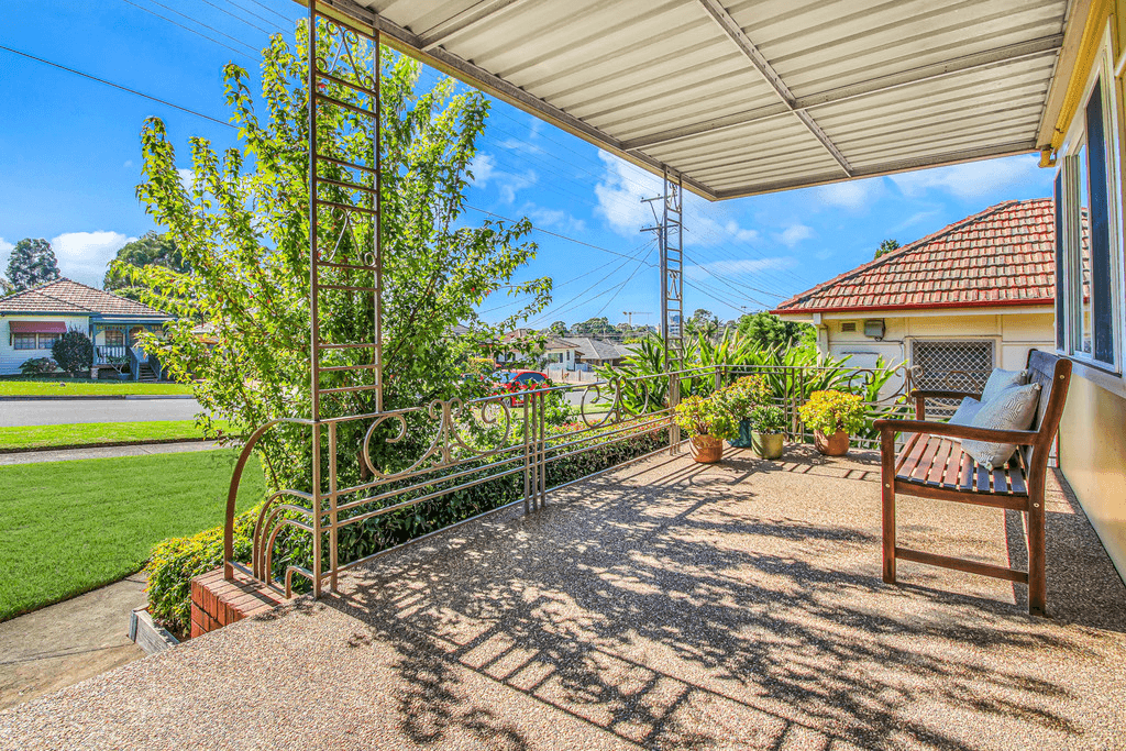 16 Craddock Street, WENTWORTHVILLE, NSW 2145