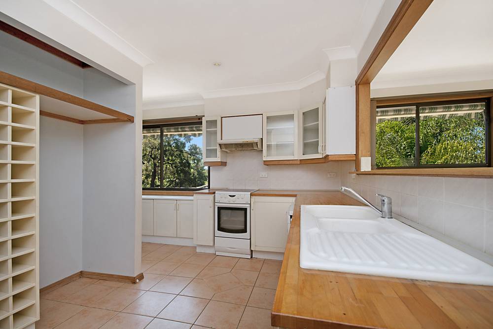 12 Jetty Avenue, Charmhaven, NSW 2263