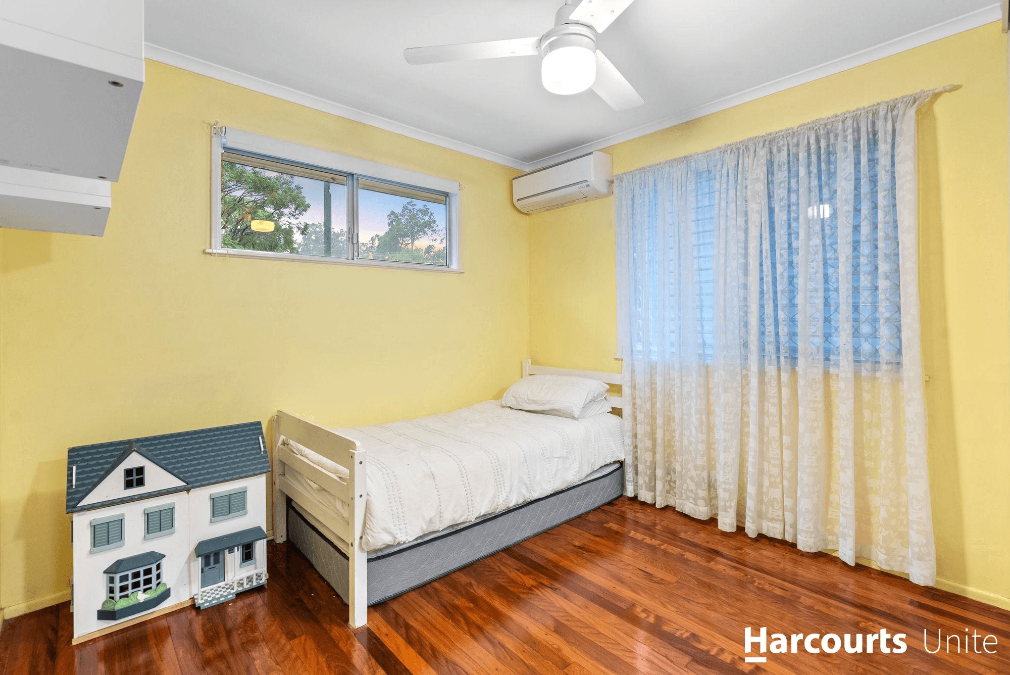 19 Pinnata Court, EVERTON HILLS, QLD 4053