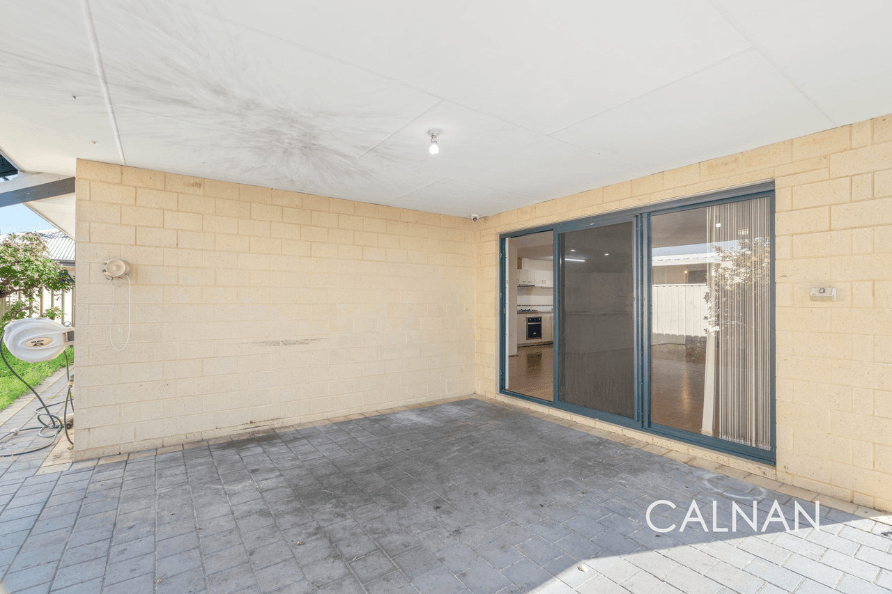 44 Sessilis Crescent, WATTLE GROVE, WA 6107