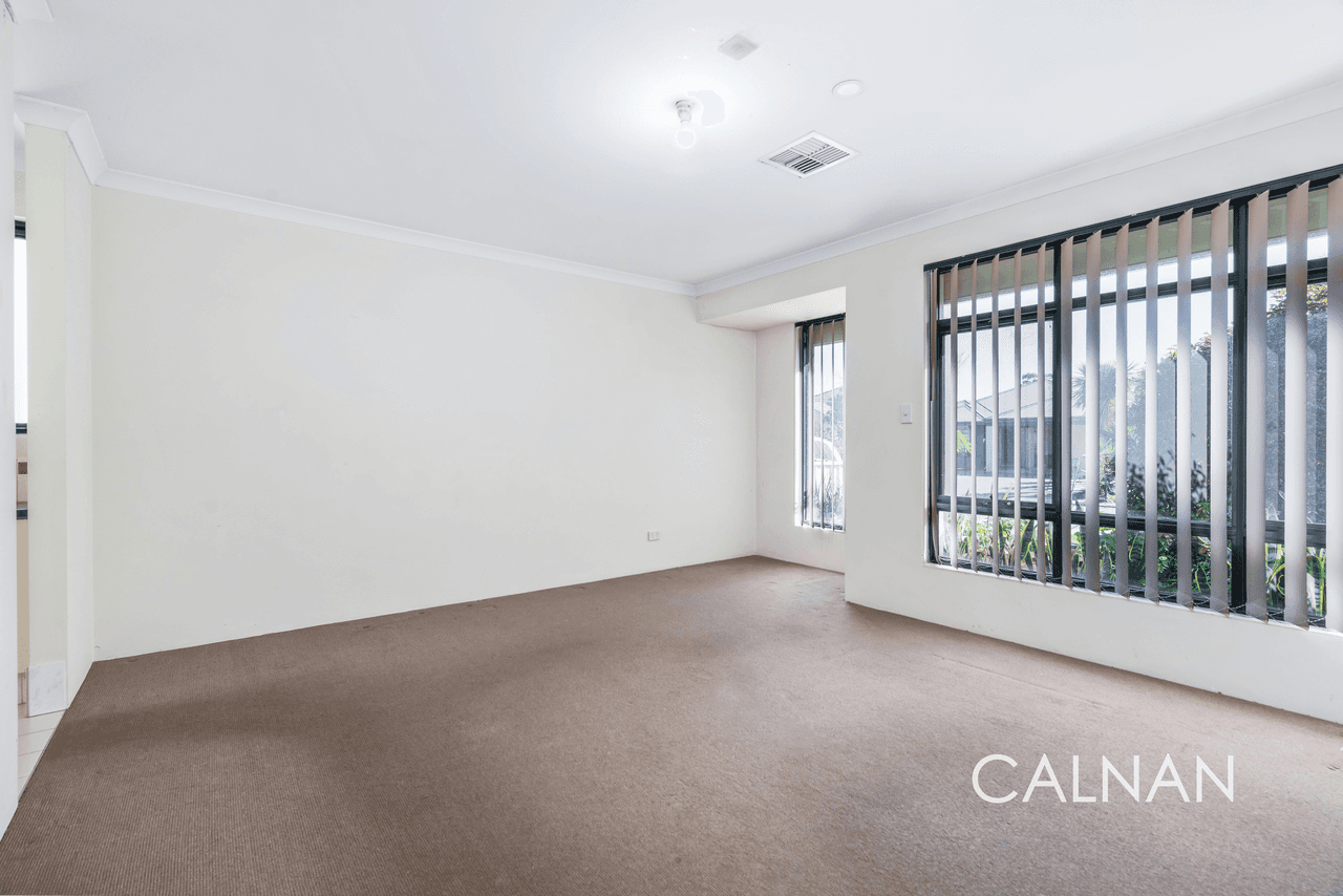 44 Sessilis Crescent, WATTLE GROVE, WA 6107