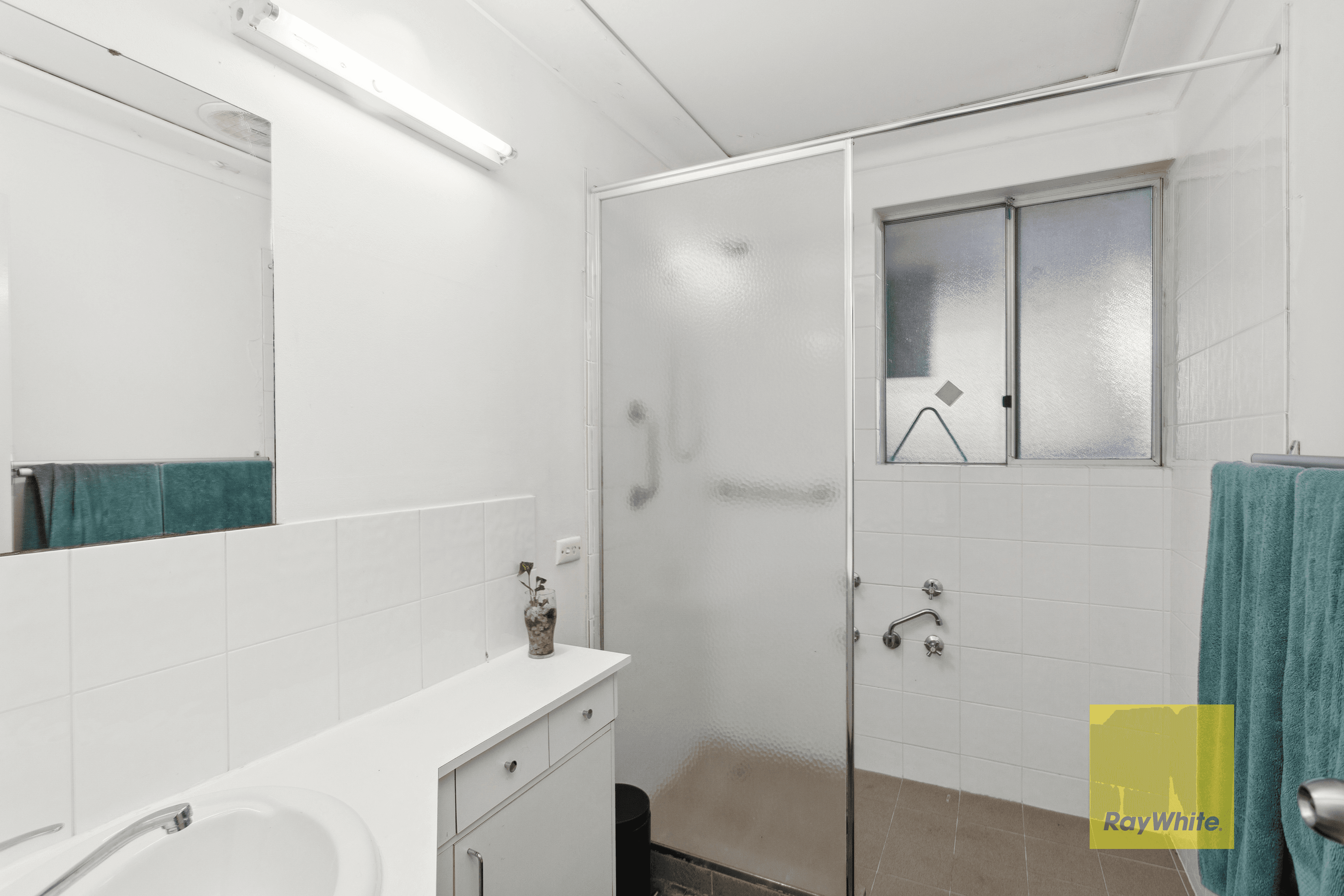 11 Ellesmere Road, SWAN VIEW, WA 6056