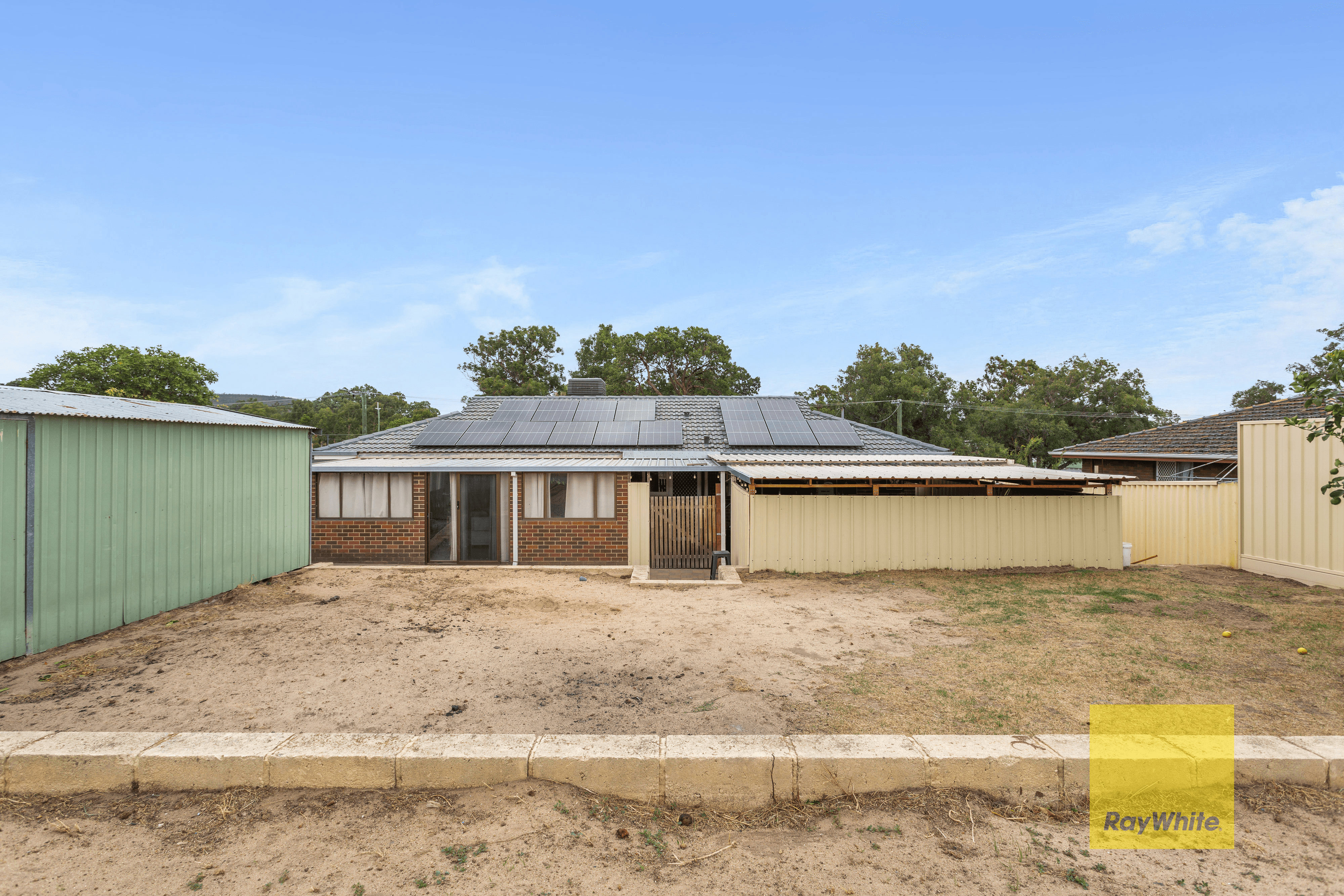 11 Ellesmere Road, SWAN VIEW, WA 6056