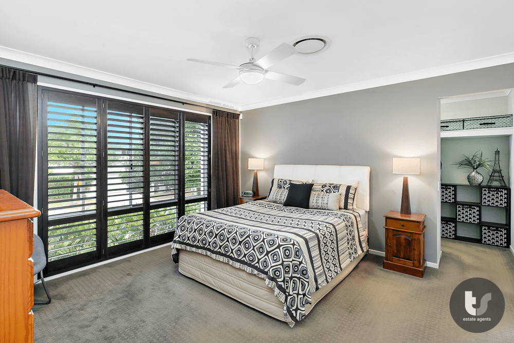 5 Amalia Street, Birkdale, QLD 4159