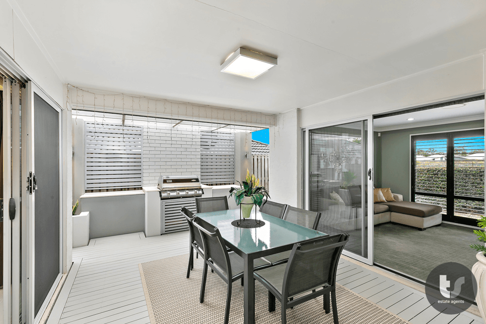 5 Amalia Street, Birkdale, QLD 4159