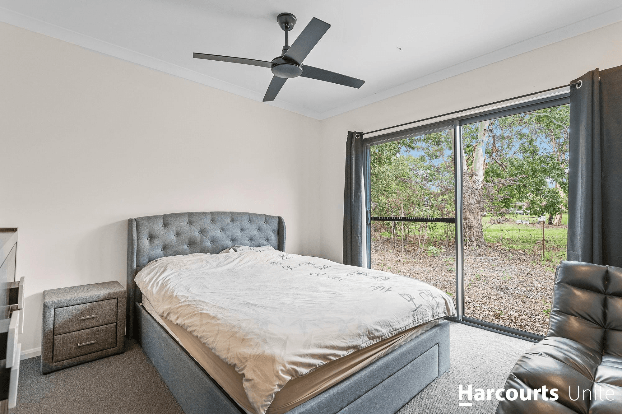 30 Logrunner Drive, UPPER CABOOLTURE, QLD 4510