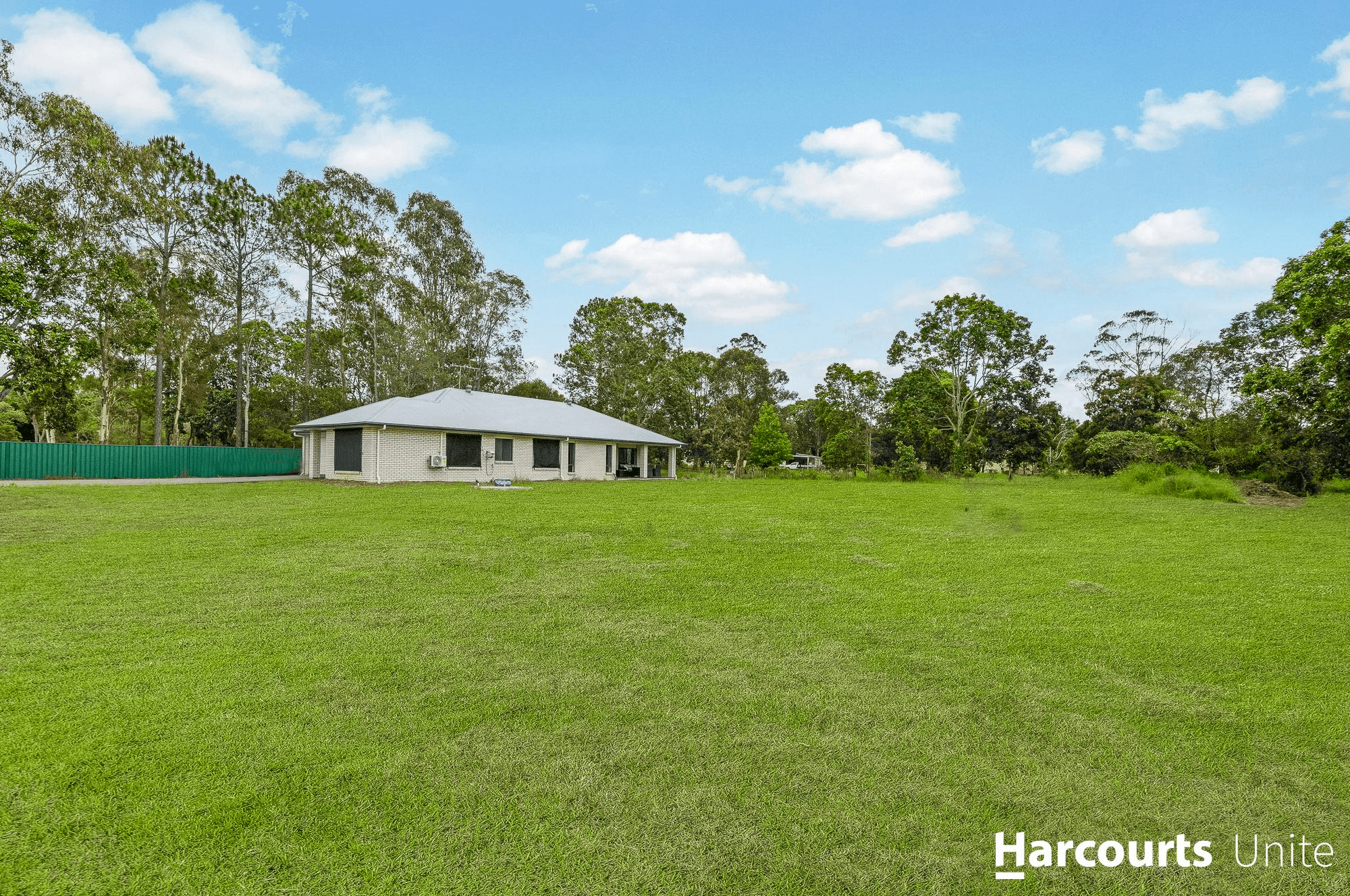 30 Logrunner Drive, UPPER CABOOLTURE, QLD 4510