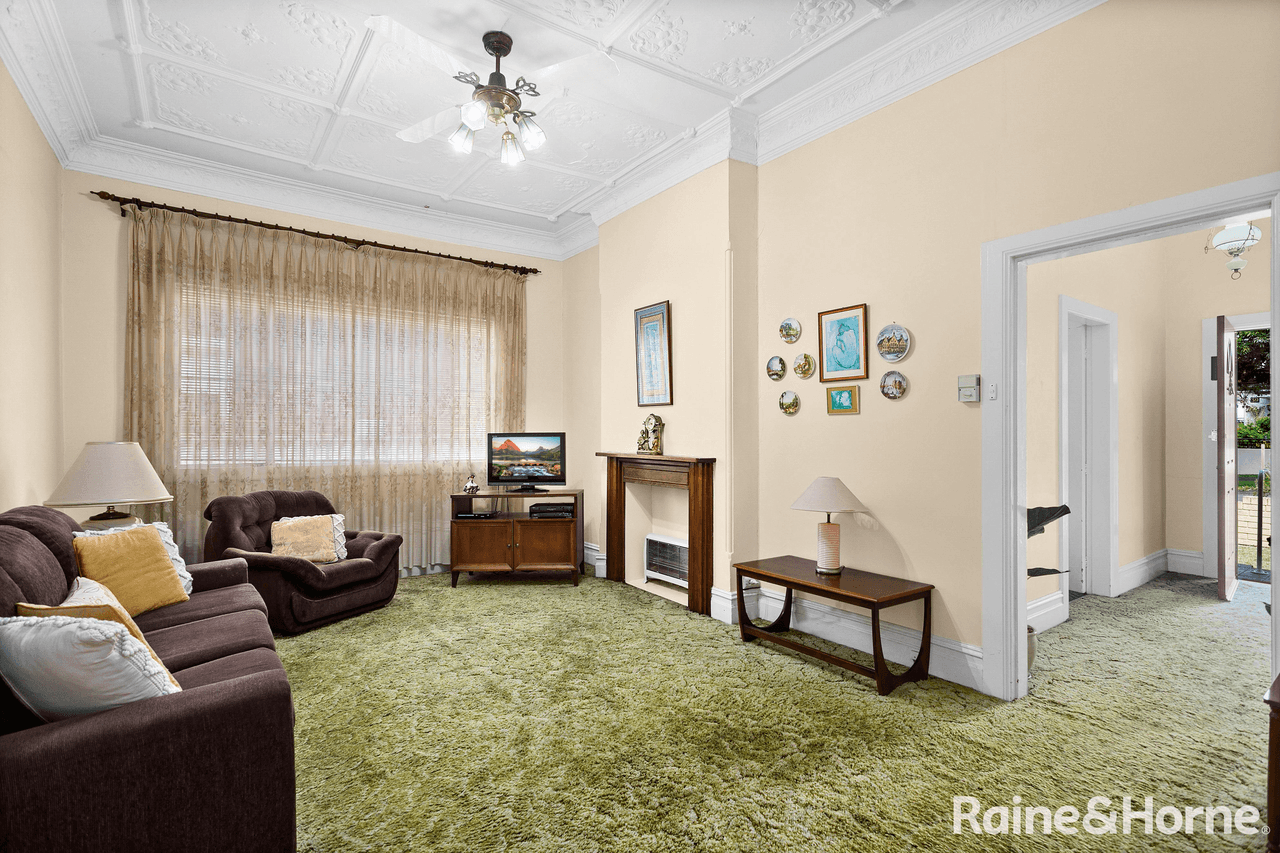 42 Fleet Street, CARLTON, NSW 2218