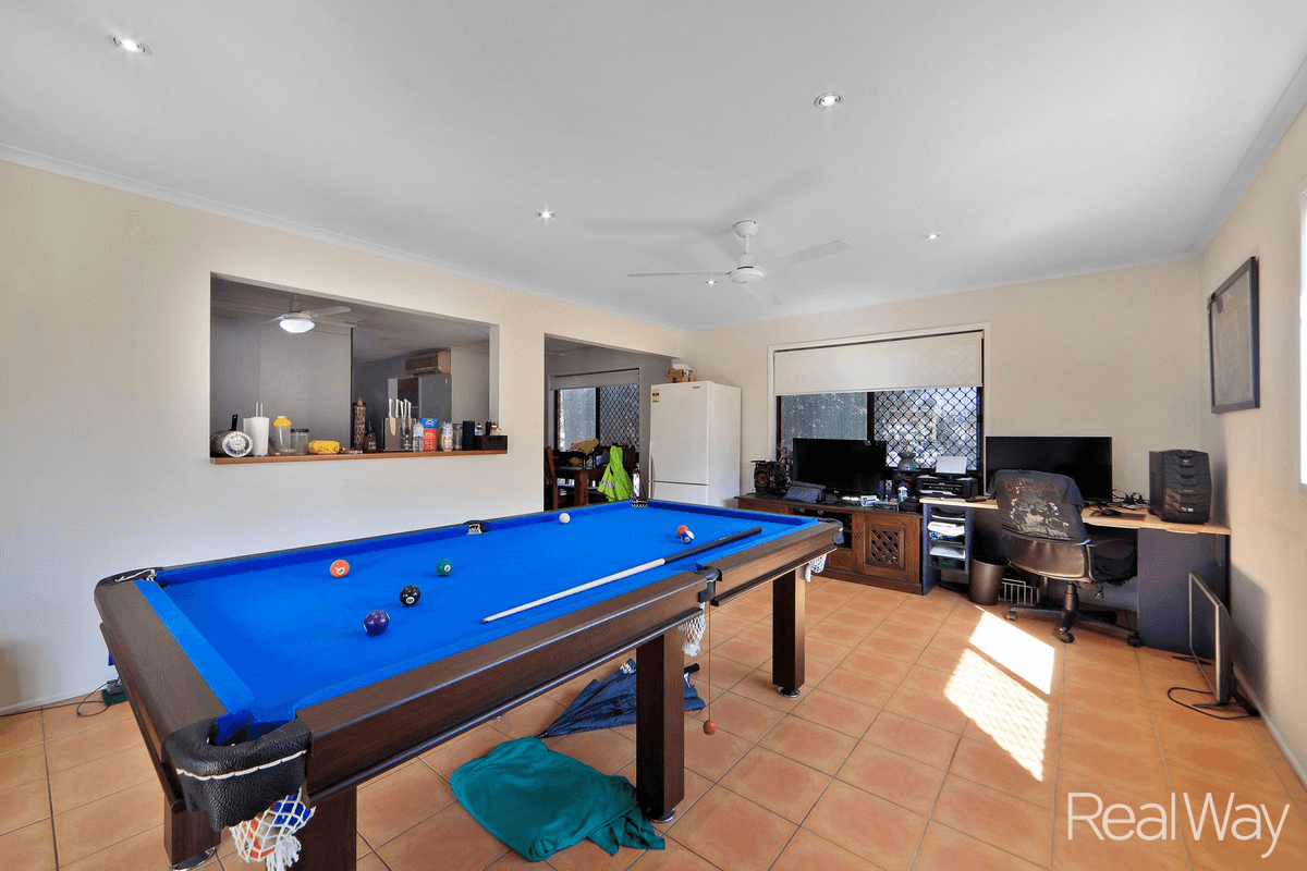 28 Baker Street, Kepnock, QLD 4670