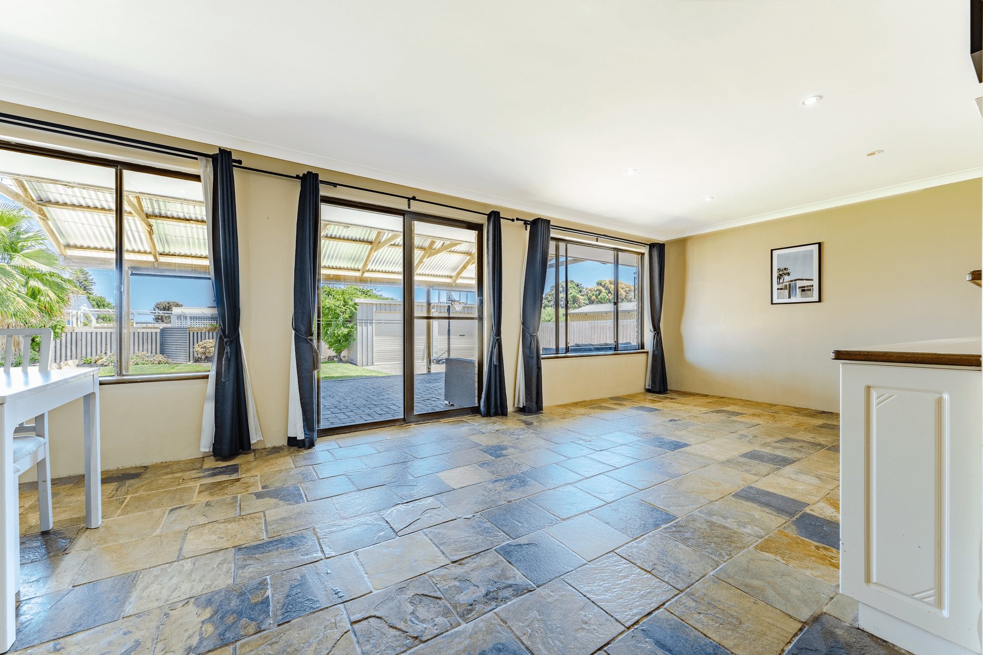 16 Cornwallis Road, Madora Bay, WA 6210