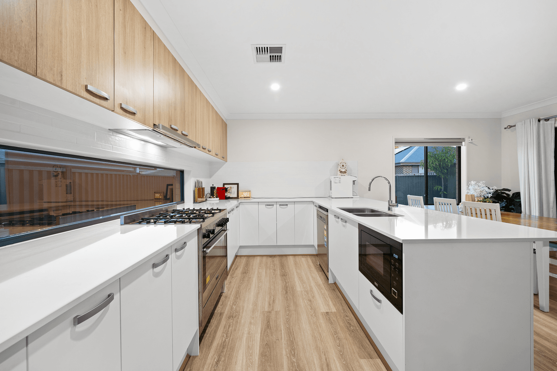 52 Bellerive Street, Pallara, QLD 4110