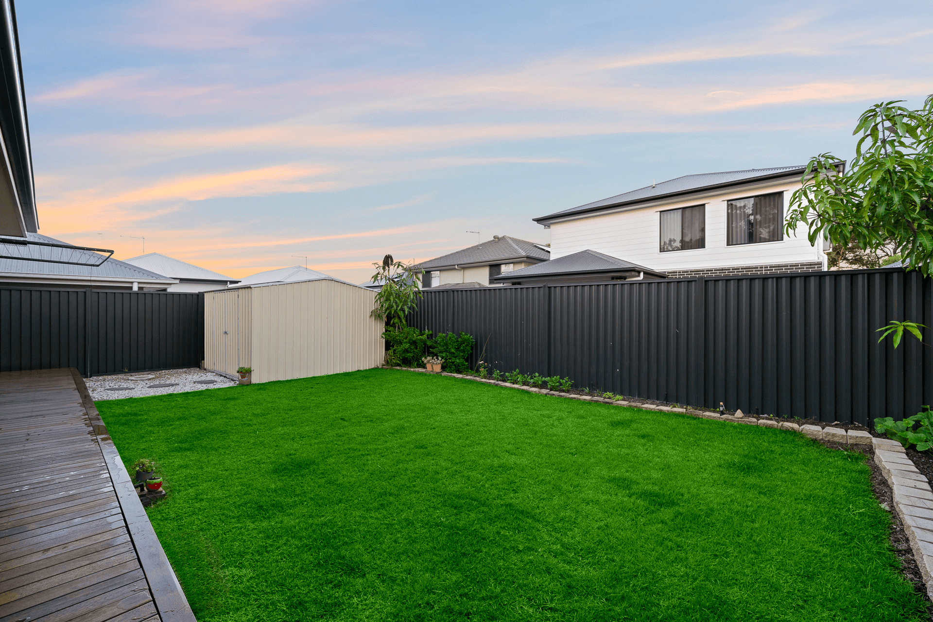 52 Bellerive Street, Pallara, QLD 4110