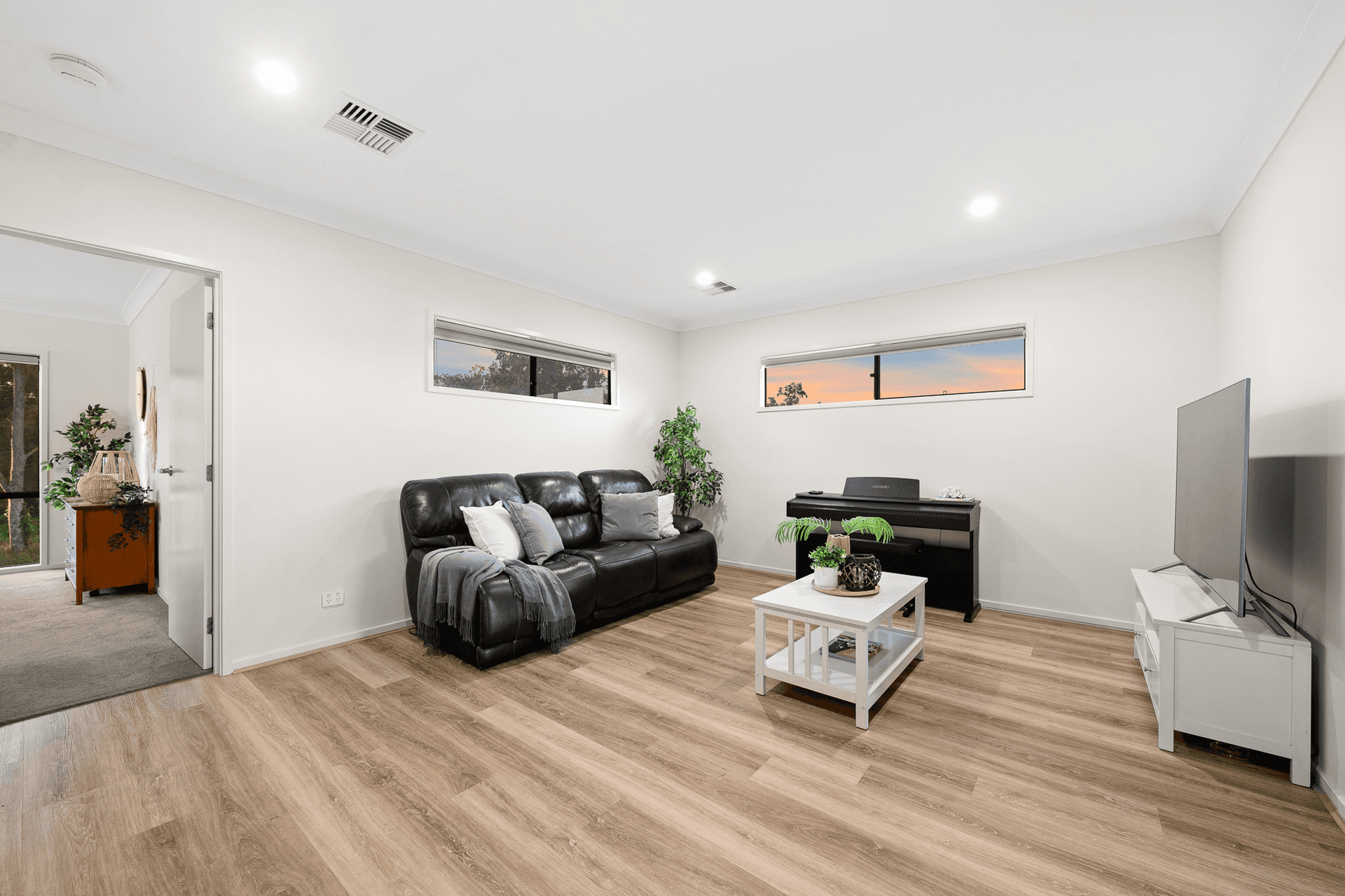 52 Bellerive Street, Pallara, QLD 4110