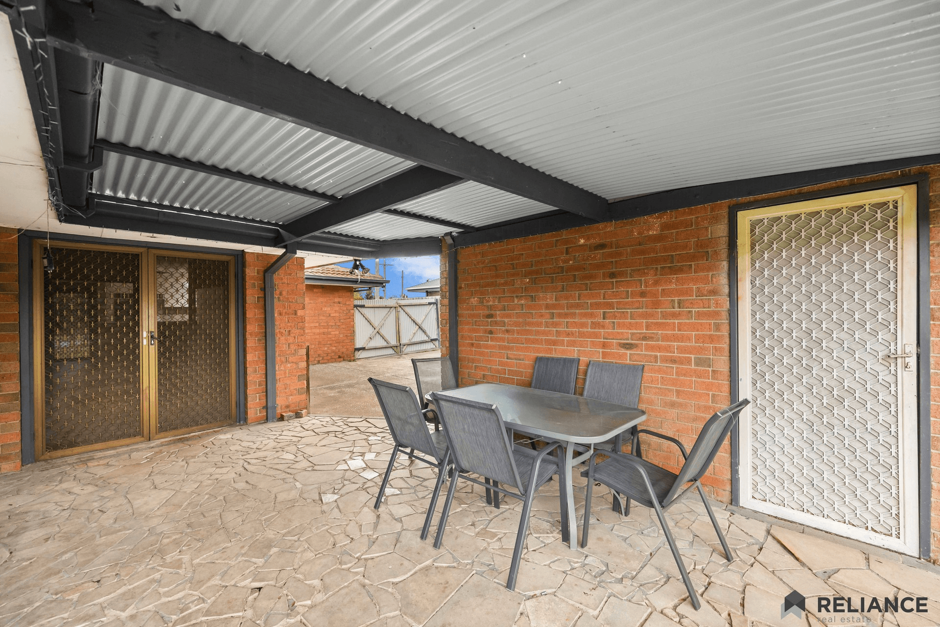 42 Barries Road, Melton, VIC 3337