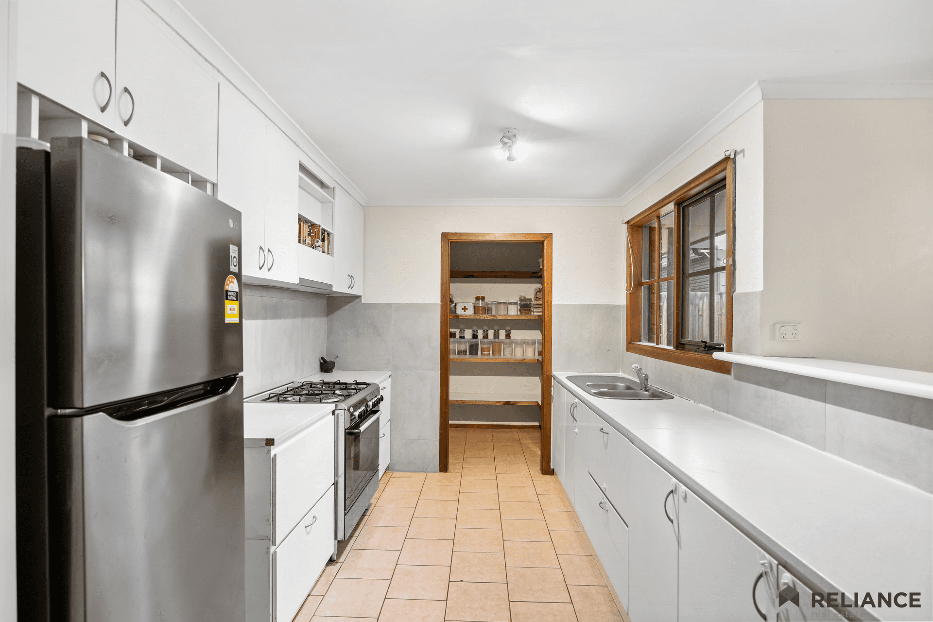 42 Barries Road, Melton, VIC 3337