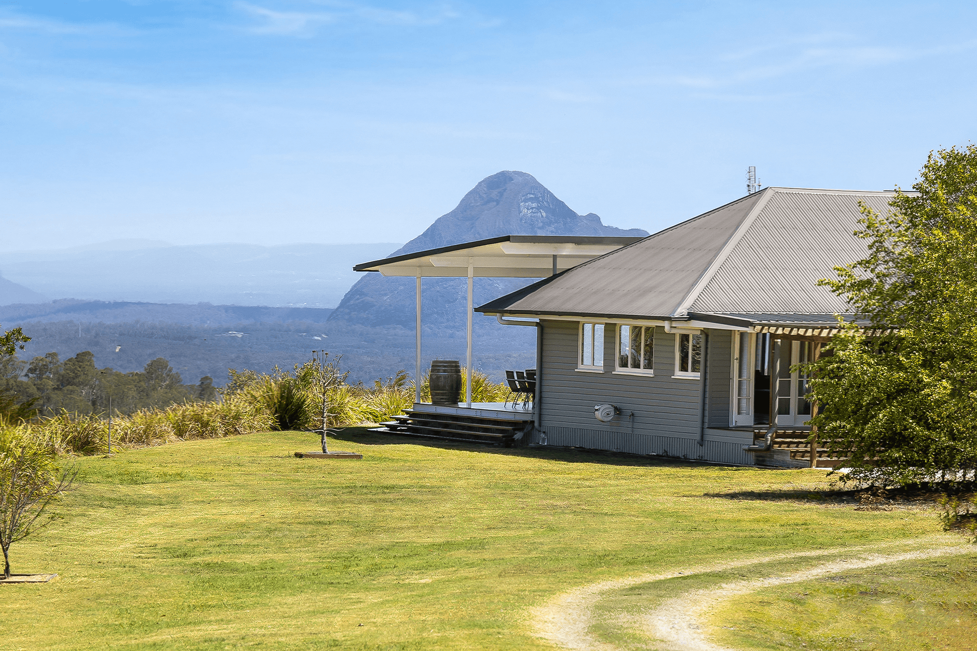 805 LANDSBOROUGH MALENY ROAD, BALD KNOB, QLD 4552