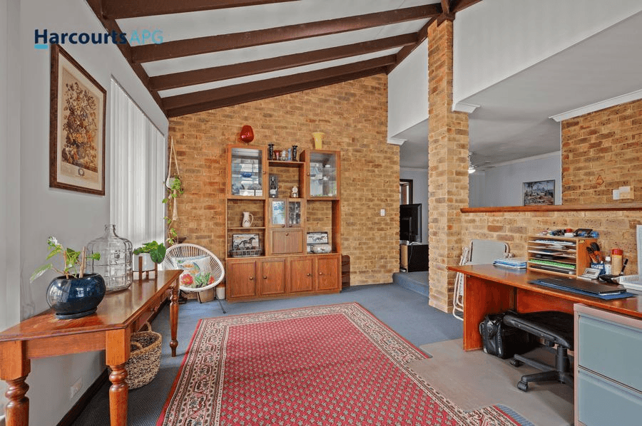 10 Jilley Road, GELORUP, WA 6230