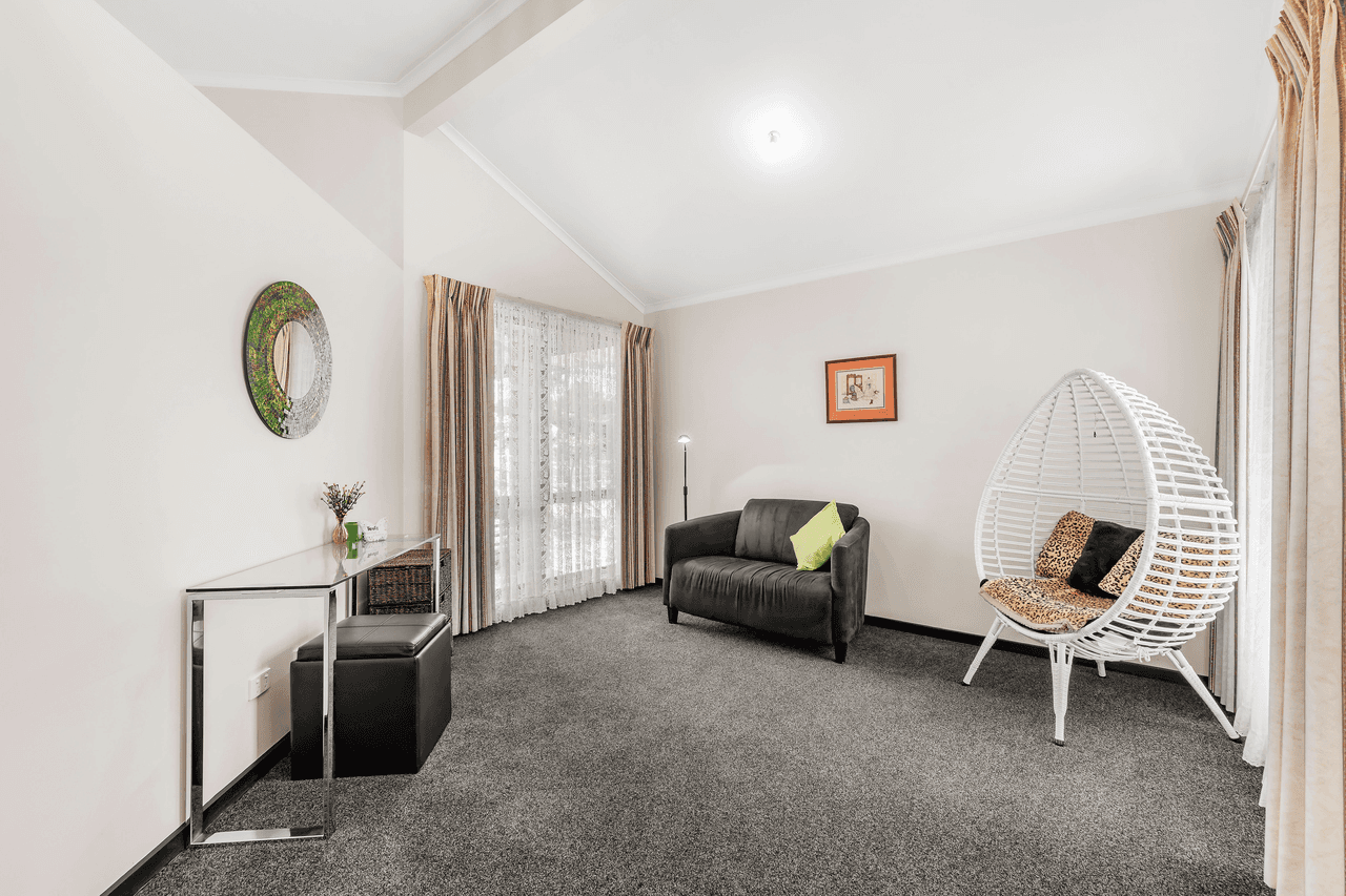 11 Kalman Road, EPPING, VIC 3076