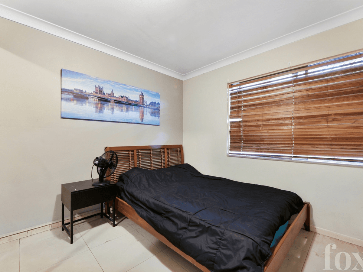 2/194 High Street, Southport, QLD 4215