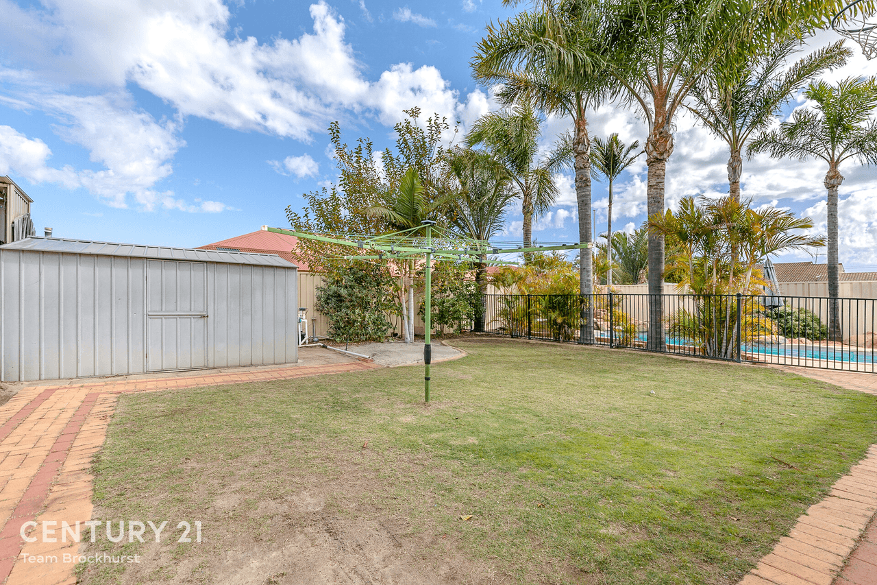 11 Bronzewing Street, Huntingdale, WA 6110