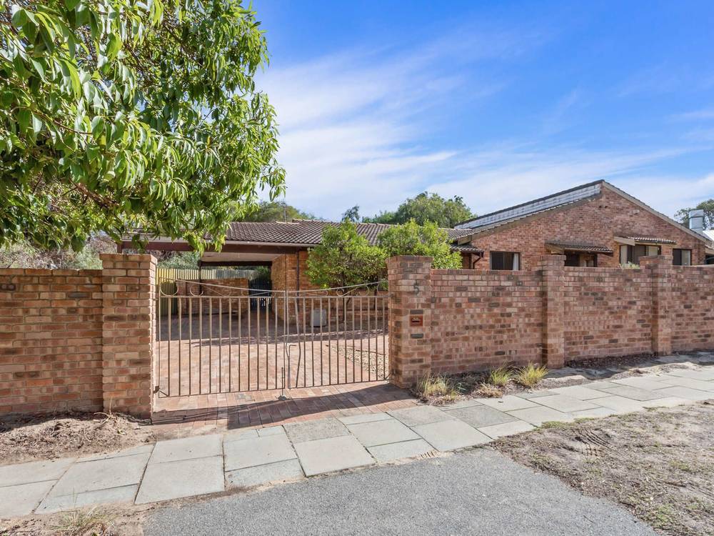 5 Loch Street, Claremont, WA 6010