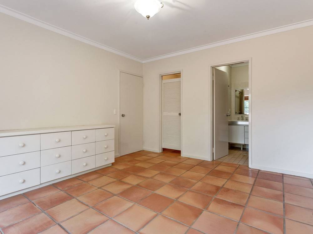 5 Loch Street, Claremont, WA 6010