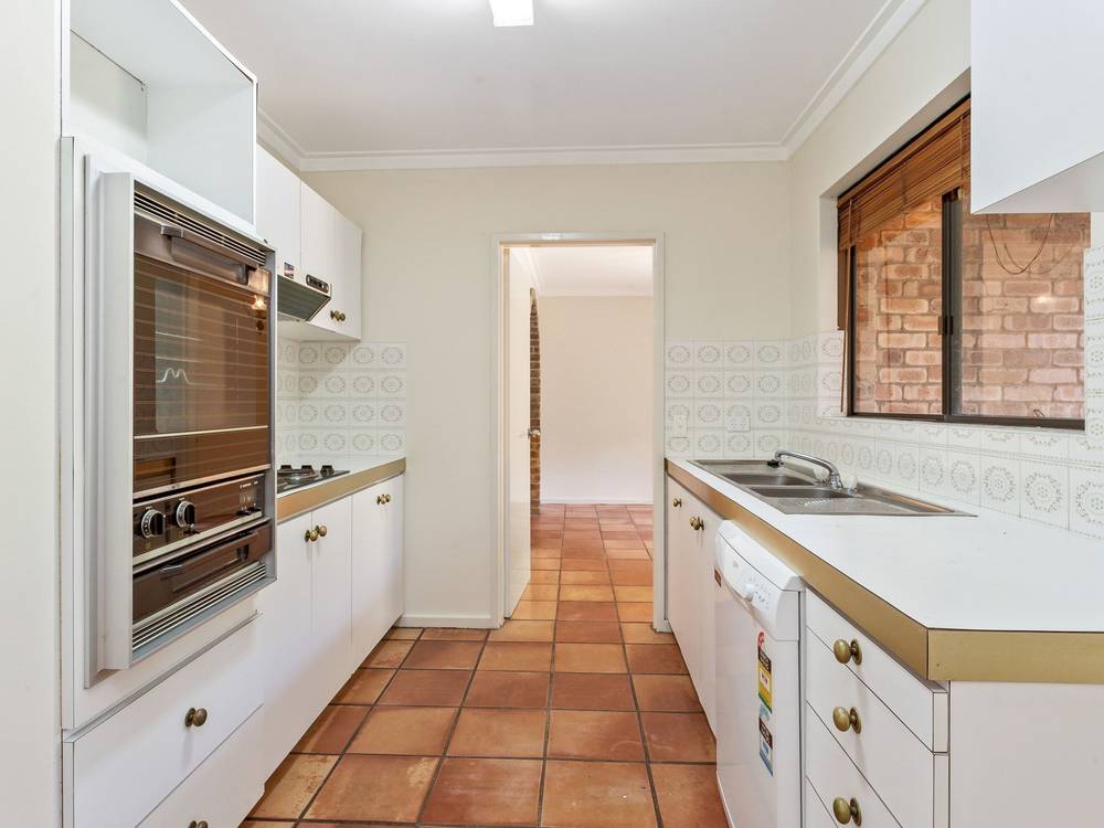 5 Loch Street, Claremont, WA 6010