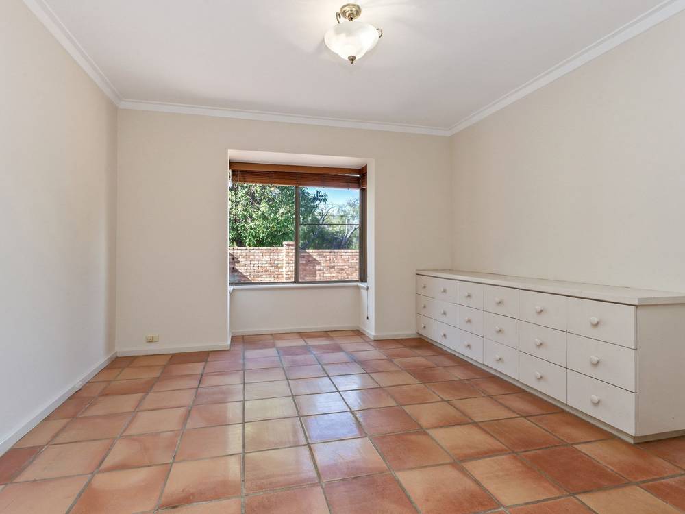 5 Loch Street, Claremont, WA 6010
