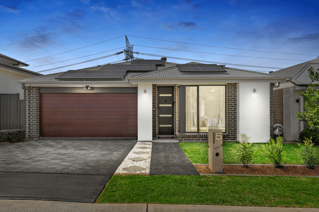 5 Lance Street, Jordan Springs, NSW 2747