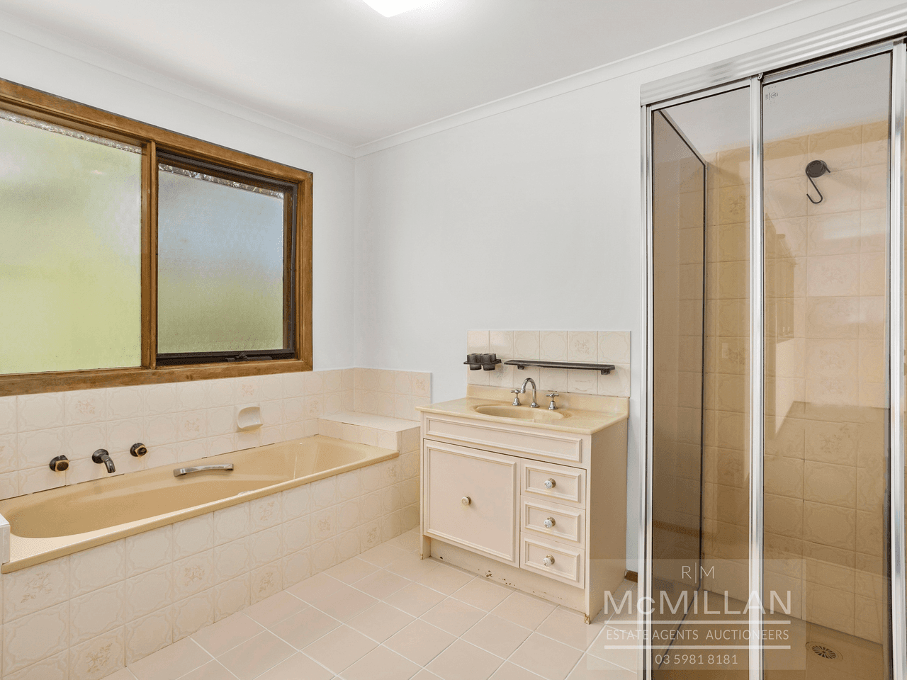 42 Murawa Drive, Rosebud, VIC 3939